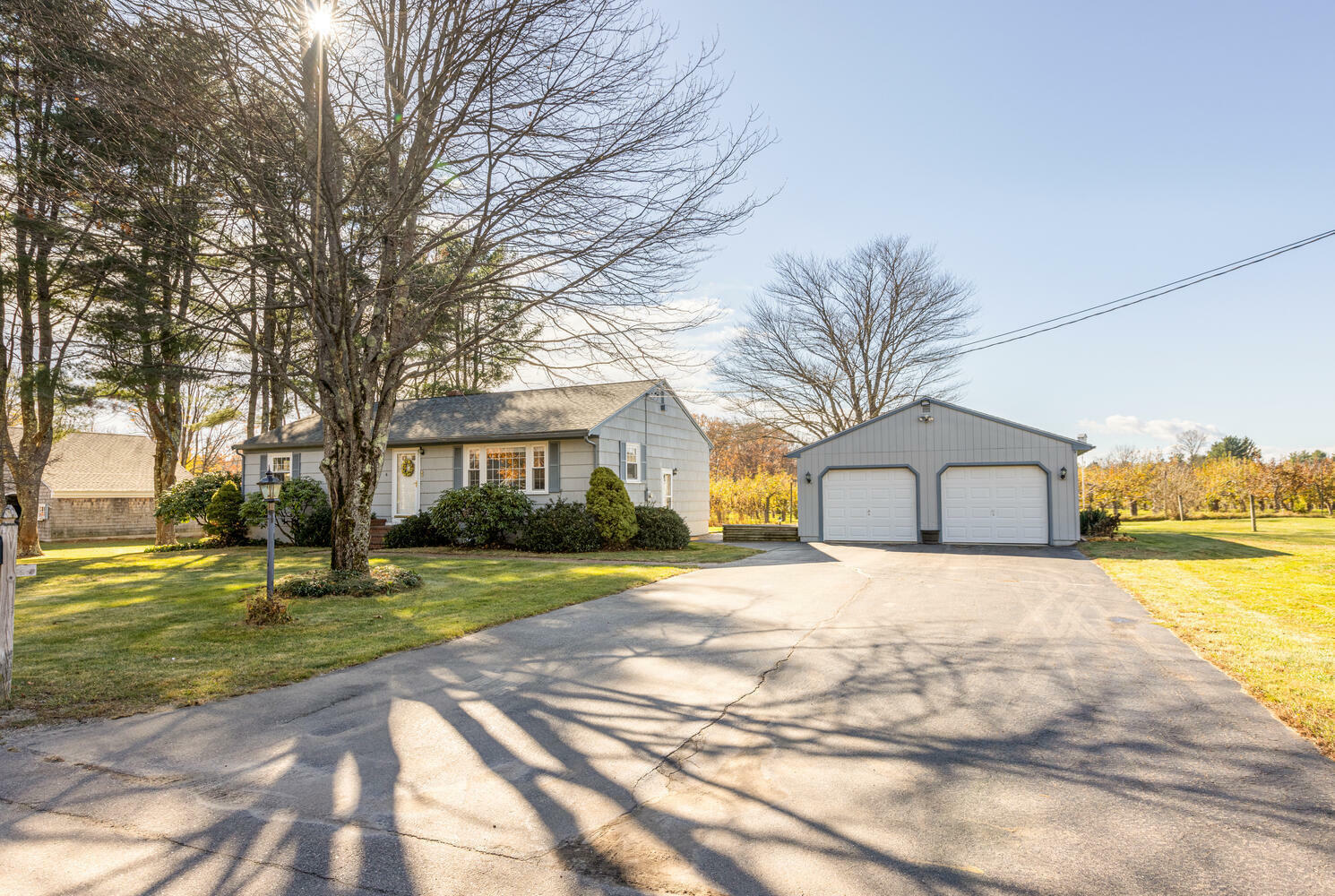 Property Photo:  6 Lawn Avenue  ME 04021 