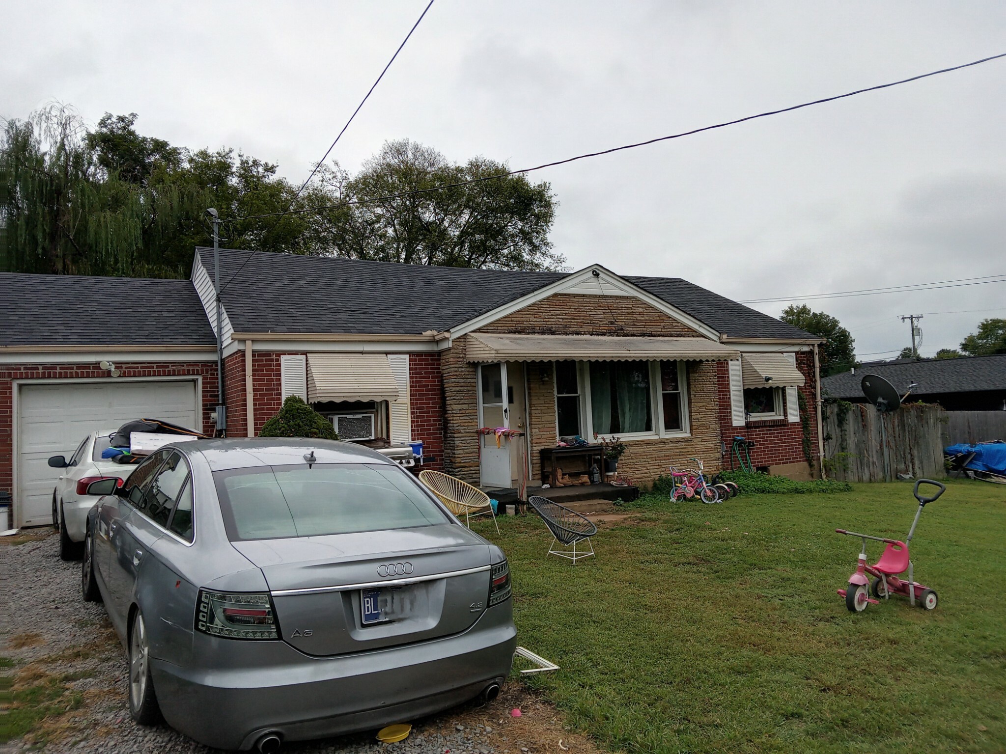 Property Photo:  927 Crescent Hill Rd  TN 37206 