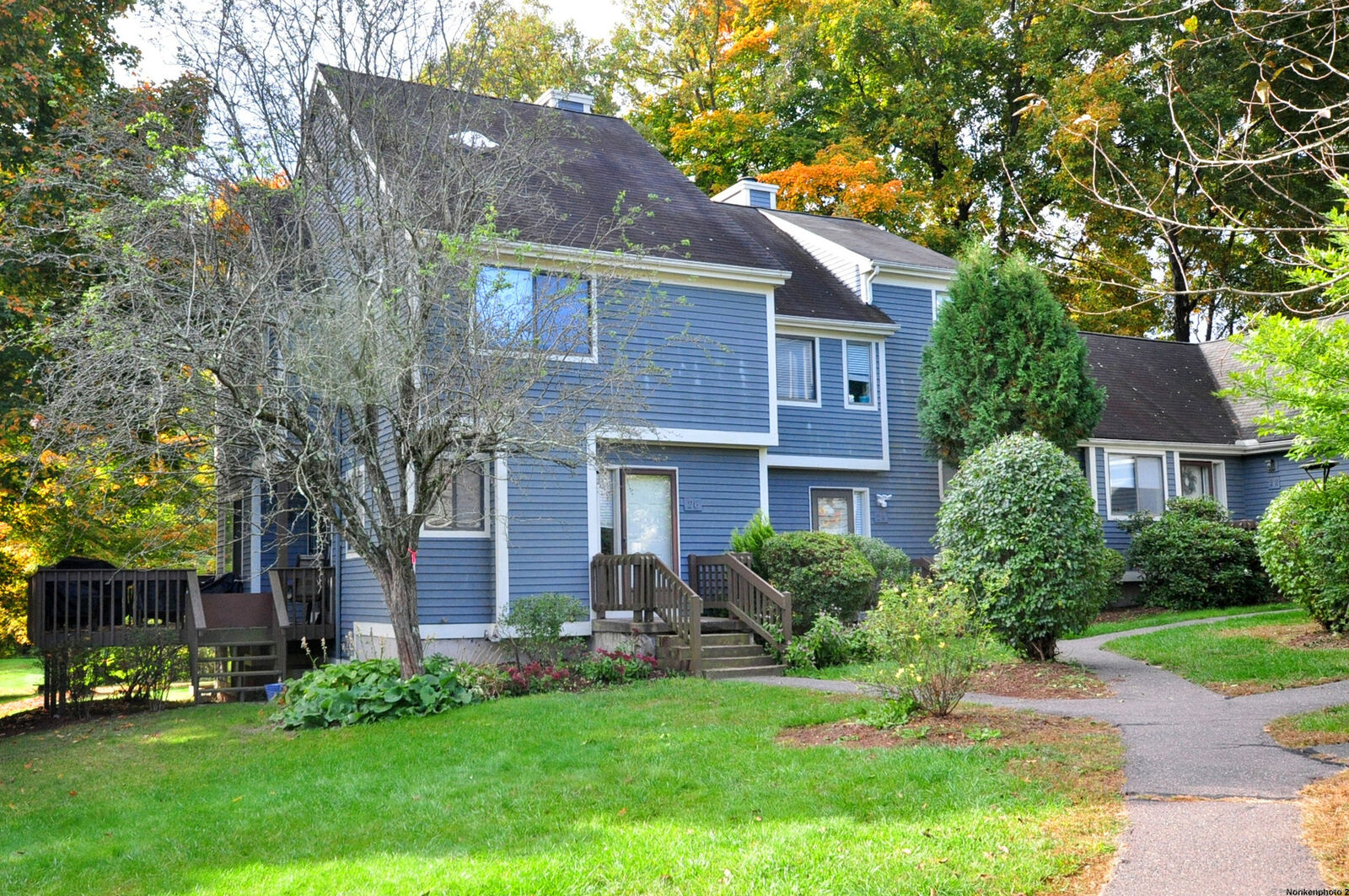 Property Photo: 26 Reed Court 26 CT 06002