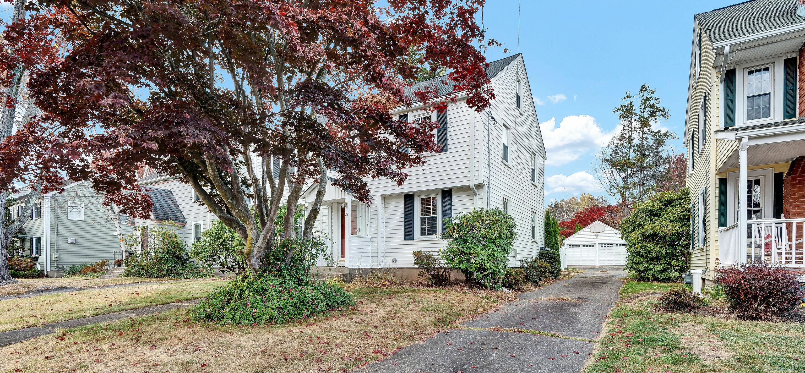 Property Photo:  72 Meadowbrook Road  CT 06107 