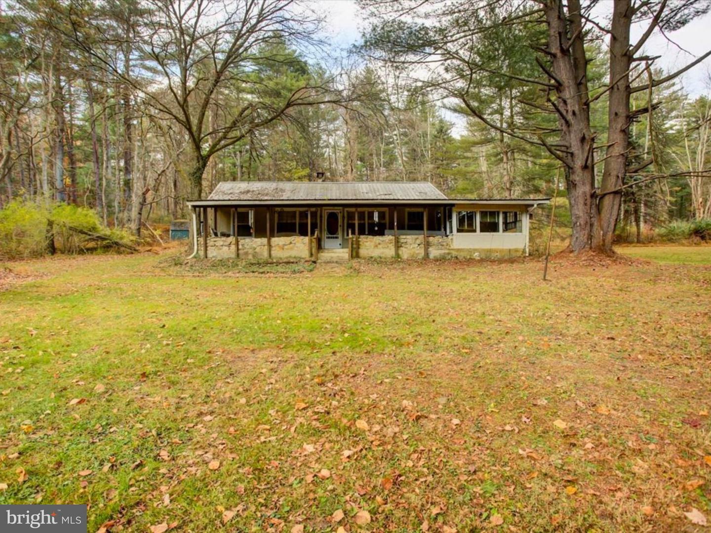 Property Photo:  8 Camp Lion Road  PA 17324 