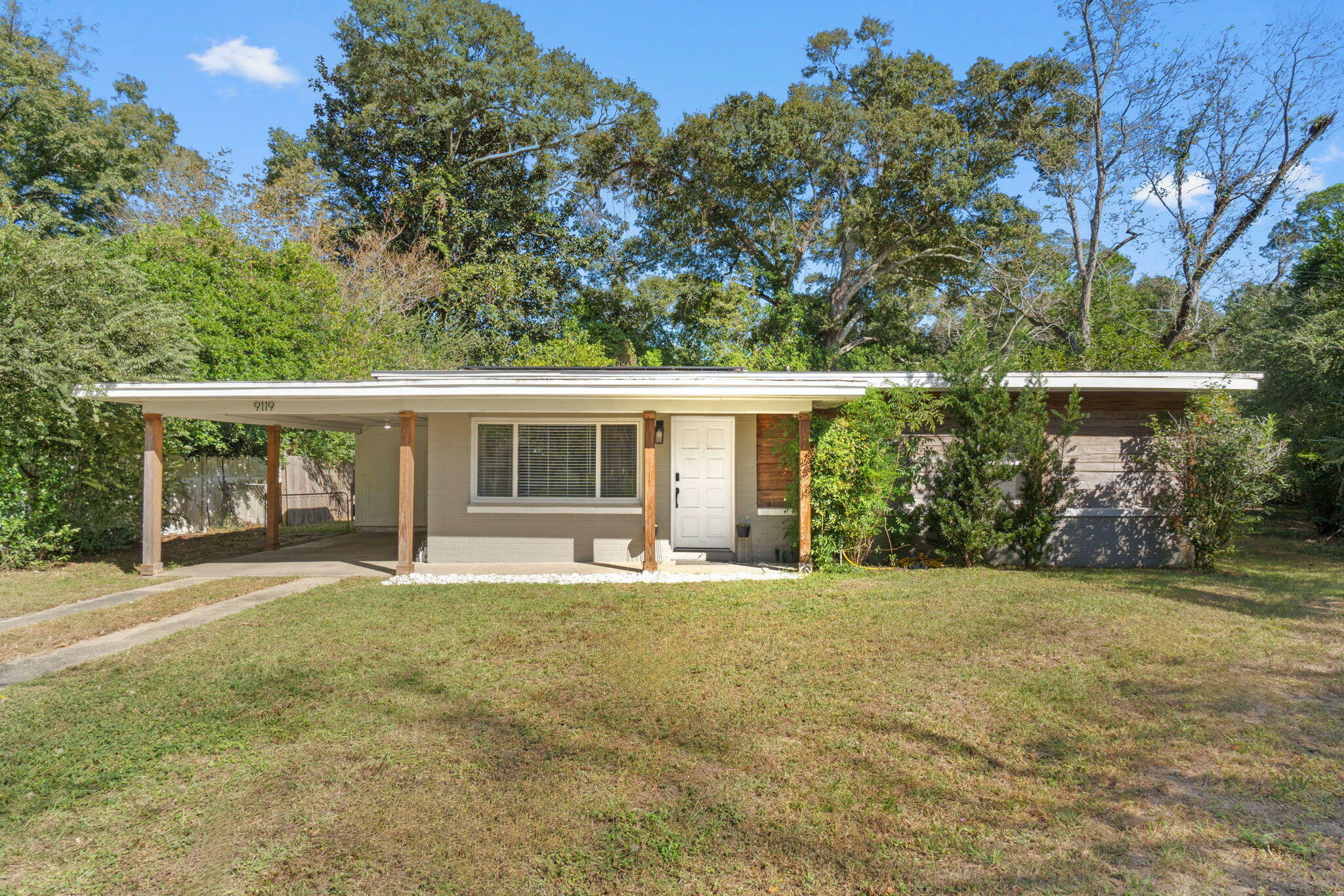 Property Photo:  9119 Amherst Drive  FL 32534 