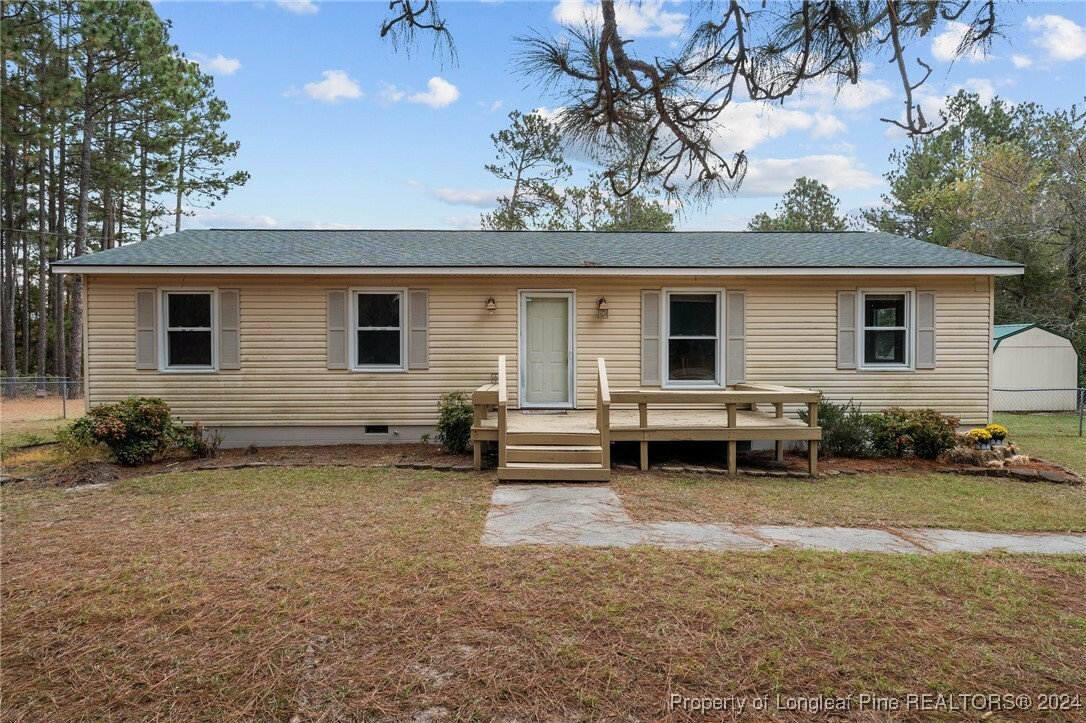 Property Photo:  150 N Apple Street  NC 28373 