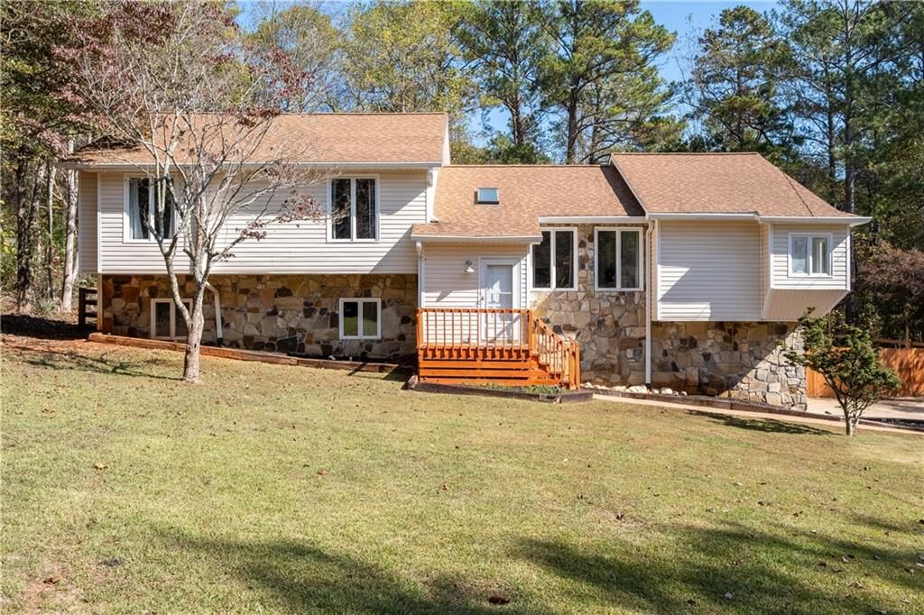 Property Photo:  500 Cherokee Mills Drive  GA 30189 