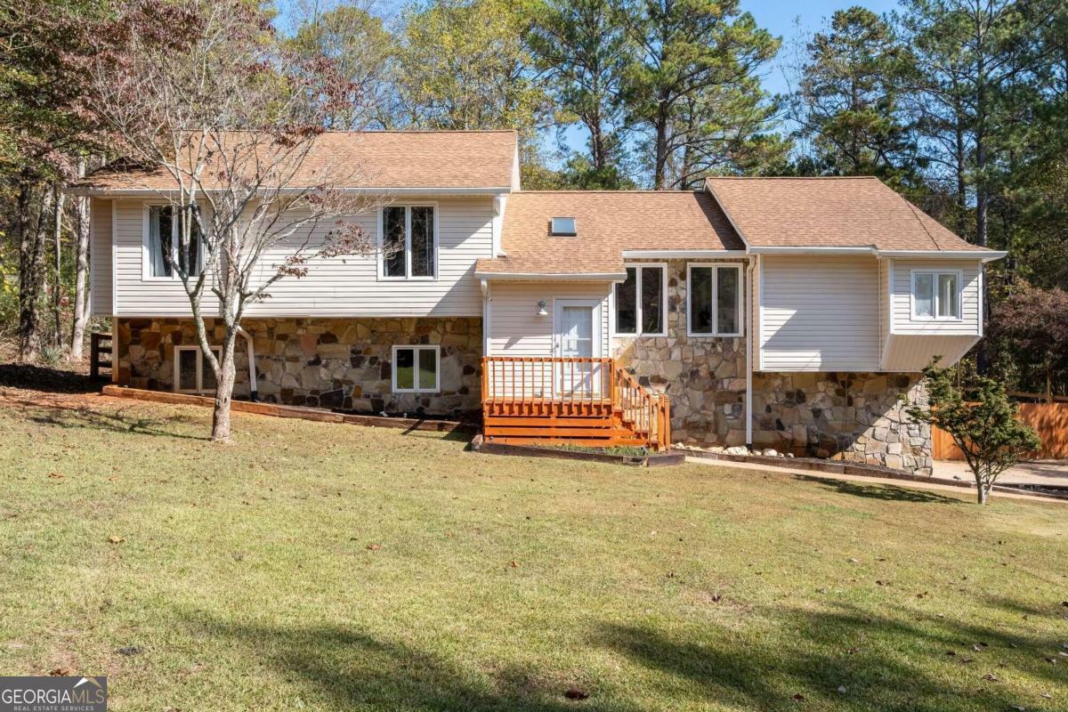 Property Photo:  500 Cherokee Mills Drive  GA 30189 