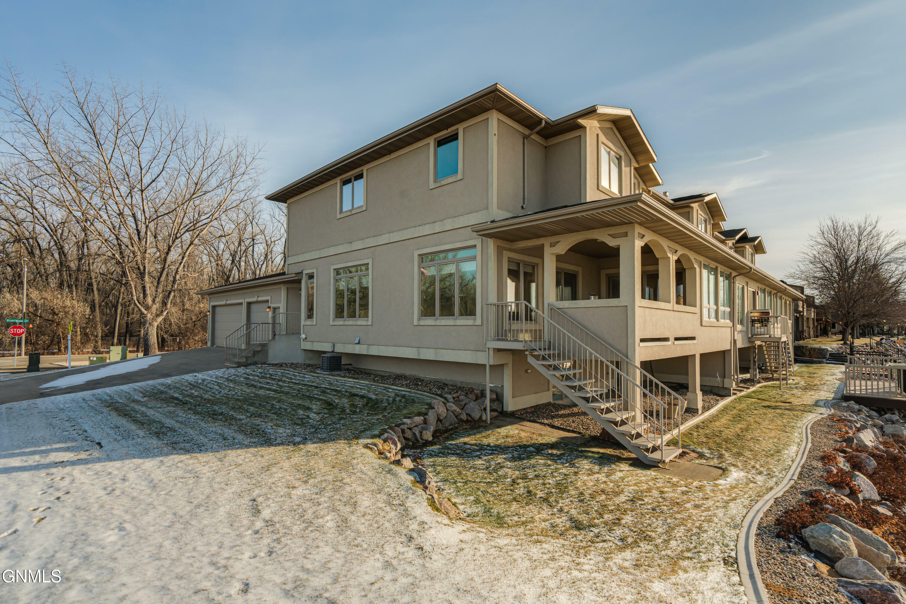 Property Photo:  1240 Riverwood Drive  ND 58504 