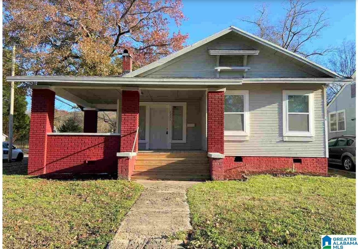 Property Photo:  7231 S 1st Avenue  AL 35206 