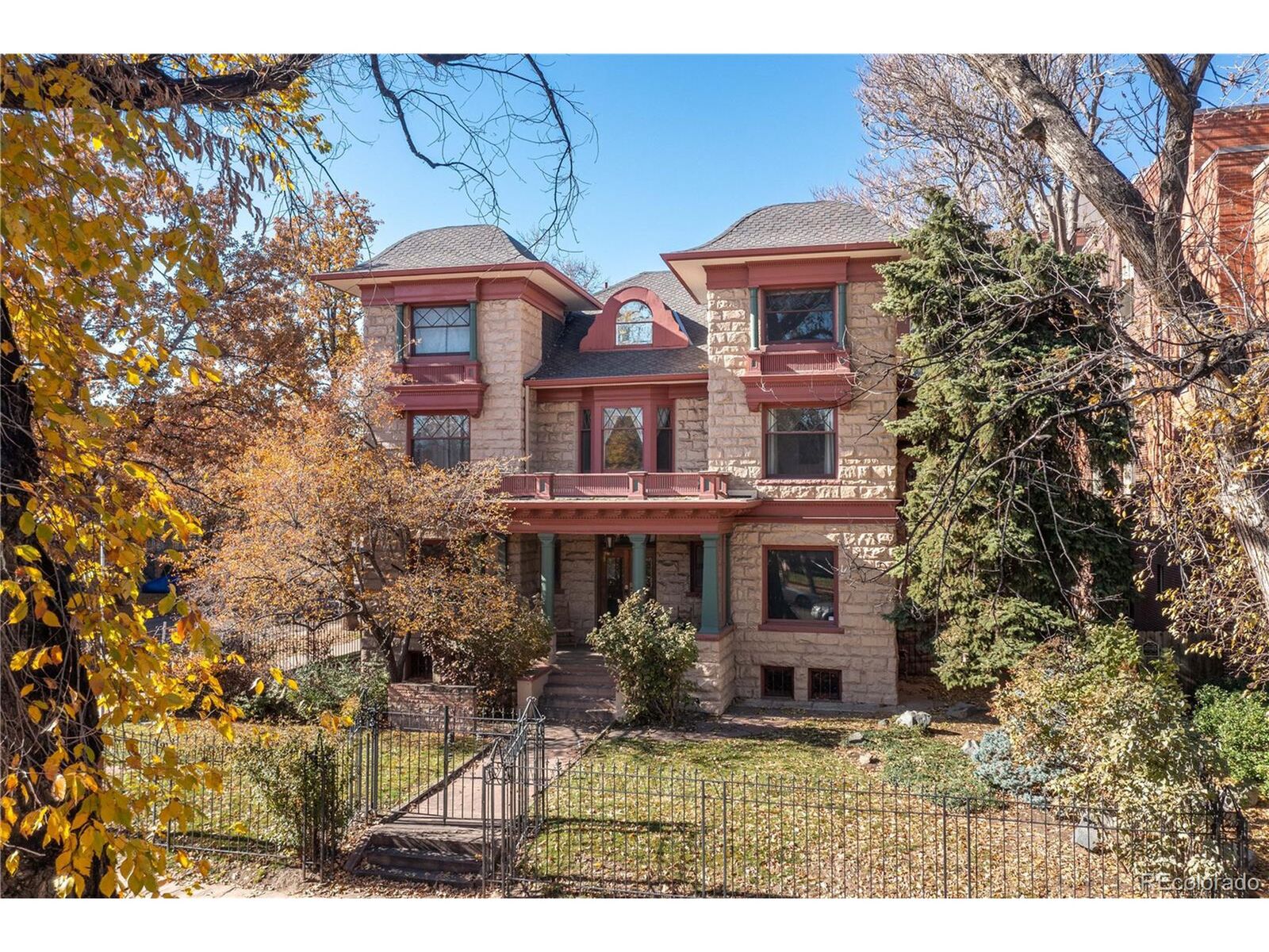 Property Photo:  1601 N Emerson St  CO 80218 