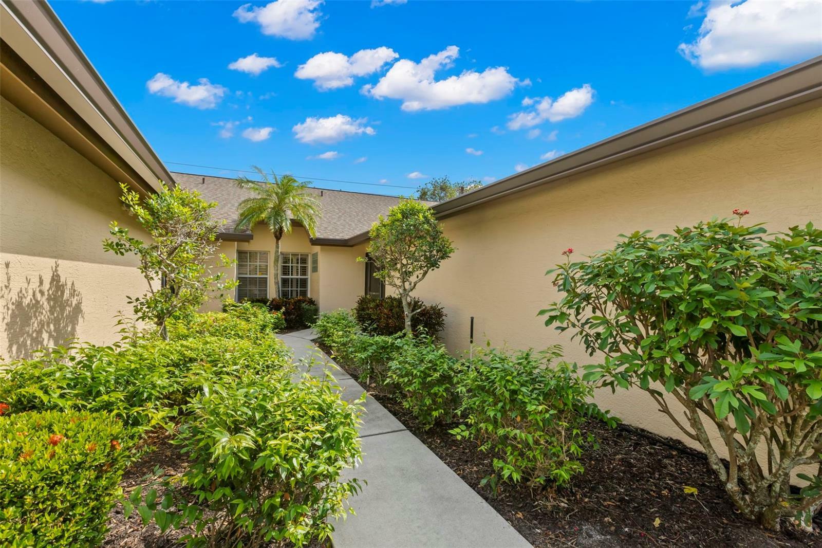 Property Photo:  7145 Lakeside Drive  FL 34243 