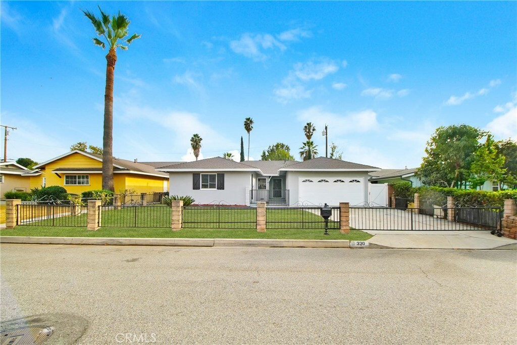 Property Photo:  320 E Reed Street  CA 91723 