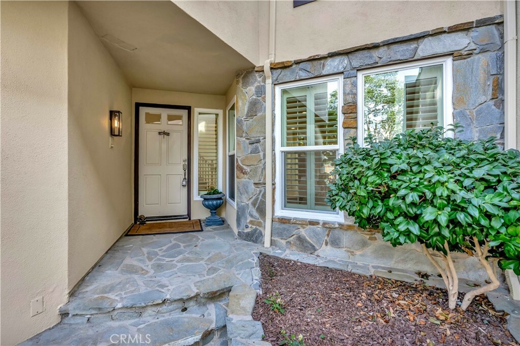 Property Photo:  19462 Ironwood Lane  CA 92648 