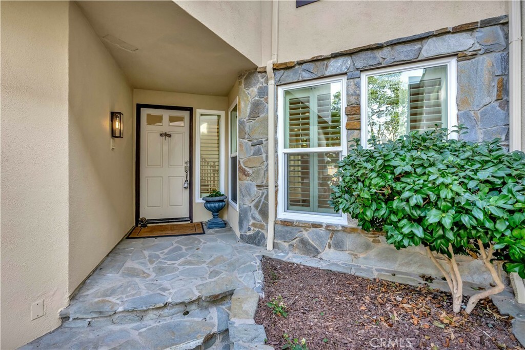 Property Photo:  19462 Ironwood Lane  CA 92648 