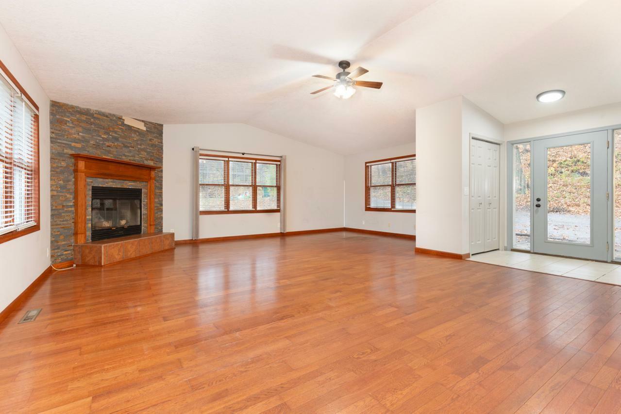 Property Photo:  6689 Pawnee Drive  MN 55317 