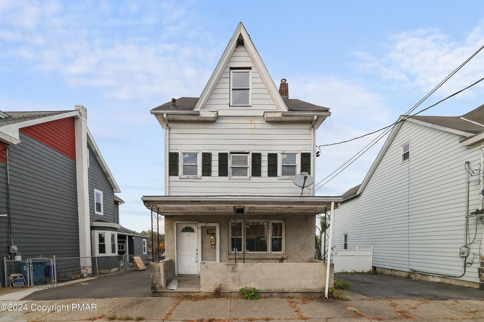 Property Photo:  1067 W Wilkes Barre Street  PA 18042
