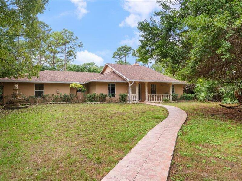 Property Photo:  17624 Murcott Boulevard  FL 33470 