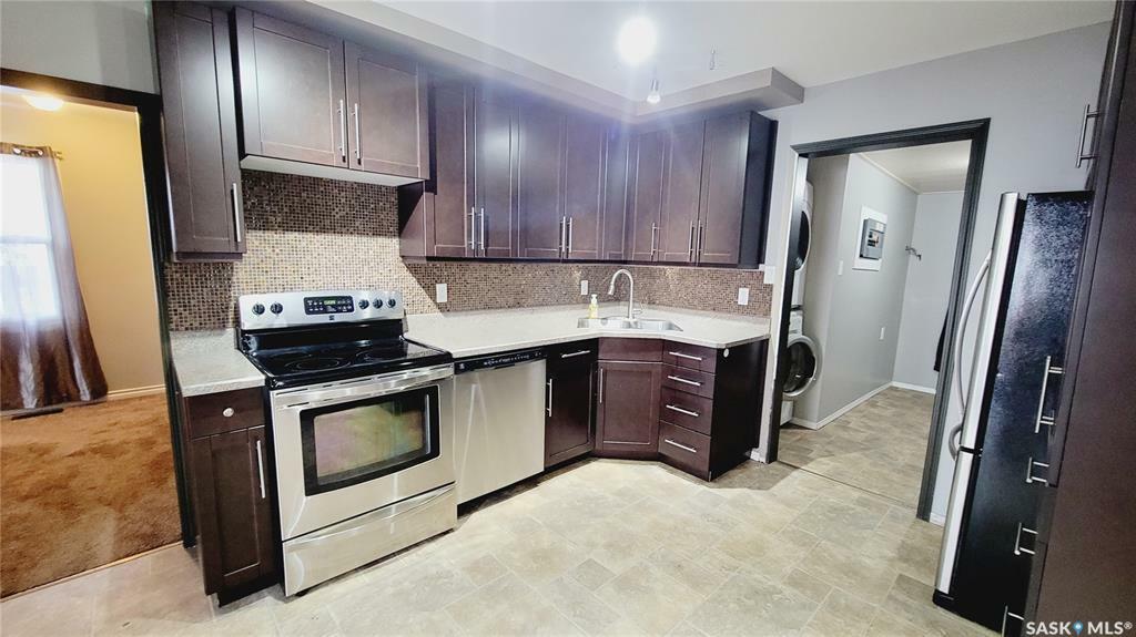 Property Photo:  145 3rd Avenue NE  SK S9H 2G4 