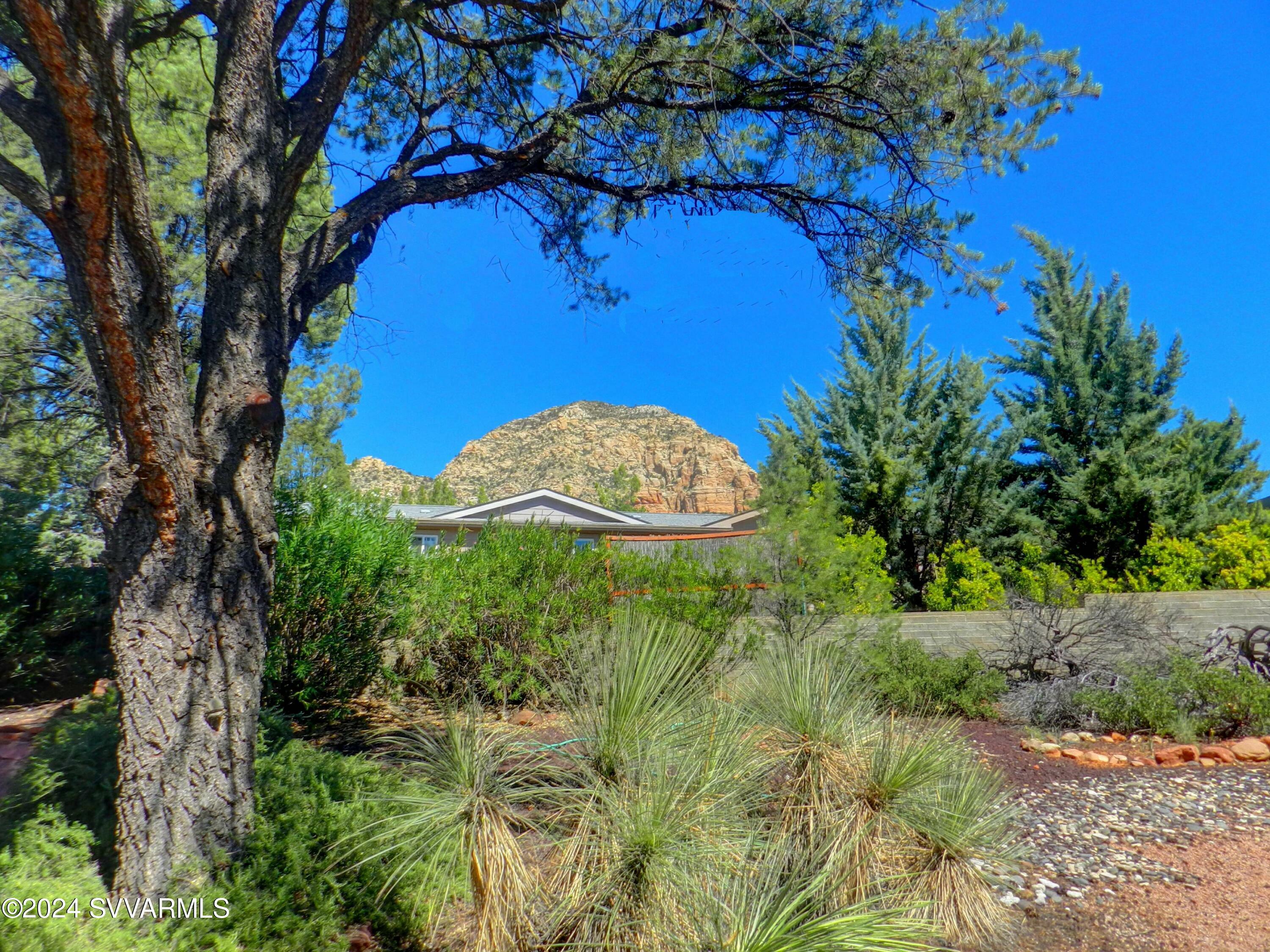 Property Photo:  2530 Thunder Mountain Rd  AZ 86336 