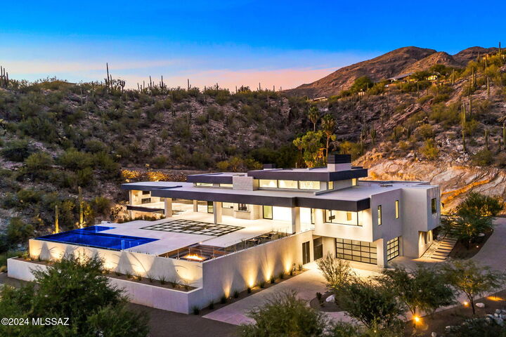 Property Photo: 3569 E Secret Canyon Place AZ 85718