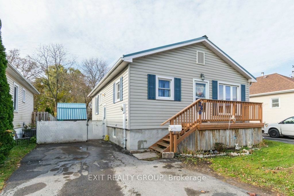 Photo de la propriété:  240 Sidney St  ON K8V 2T3 