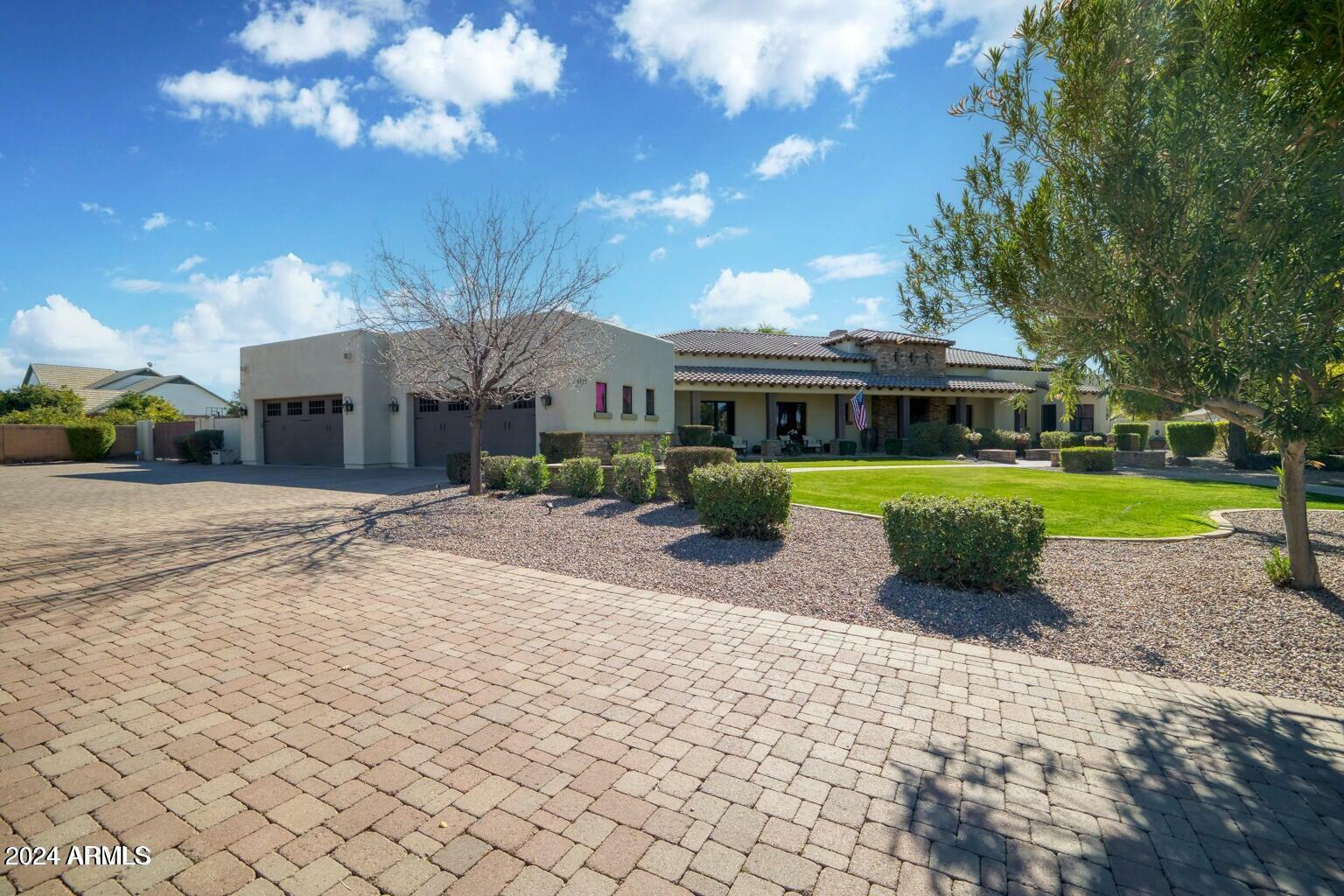 Property Photo:  4477 E Turnberry Court  AZ 85298 