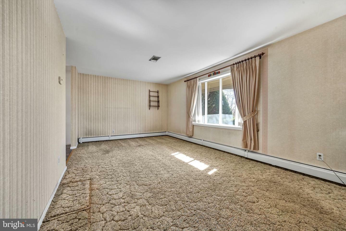 Property Photo:  85 Wyomissing Hills Boulevard  PA 19609 