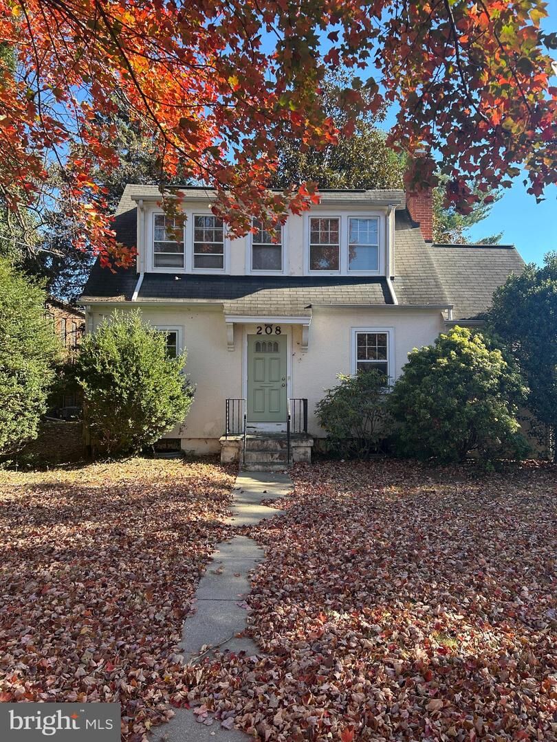 Property Photo:  208 Monroe Street  MD 20850 