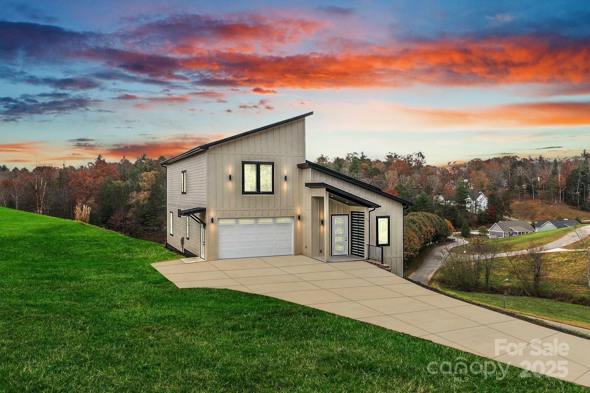 Property Photo: 52 Temujin Drive NC 28748