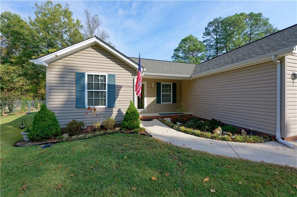 Property Photo: 114 Ellis Road GA 30741