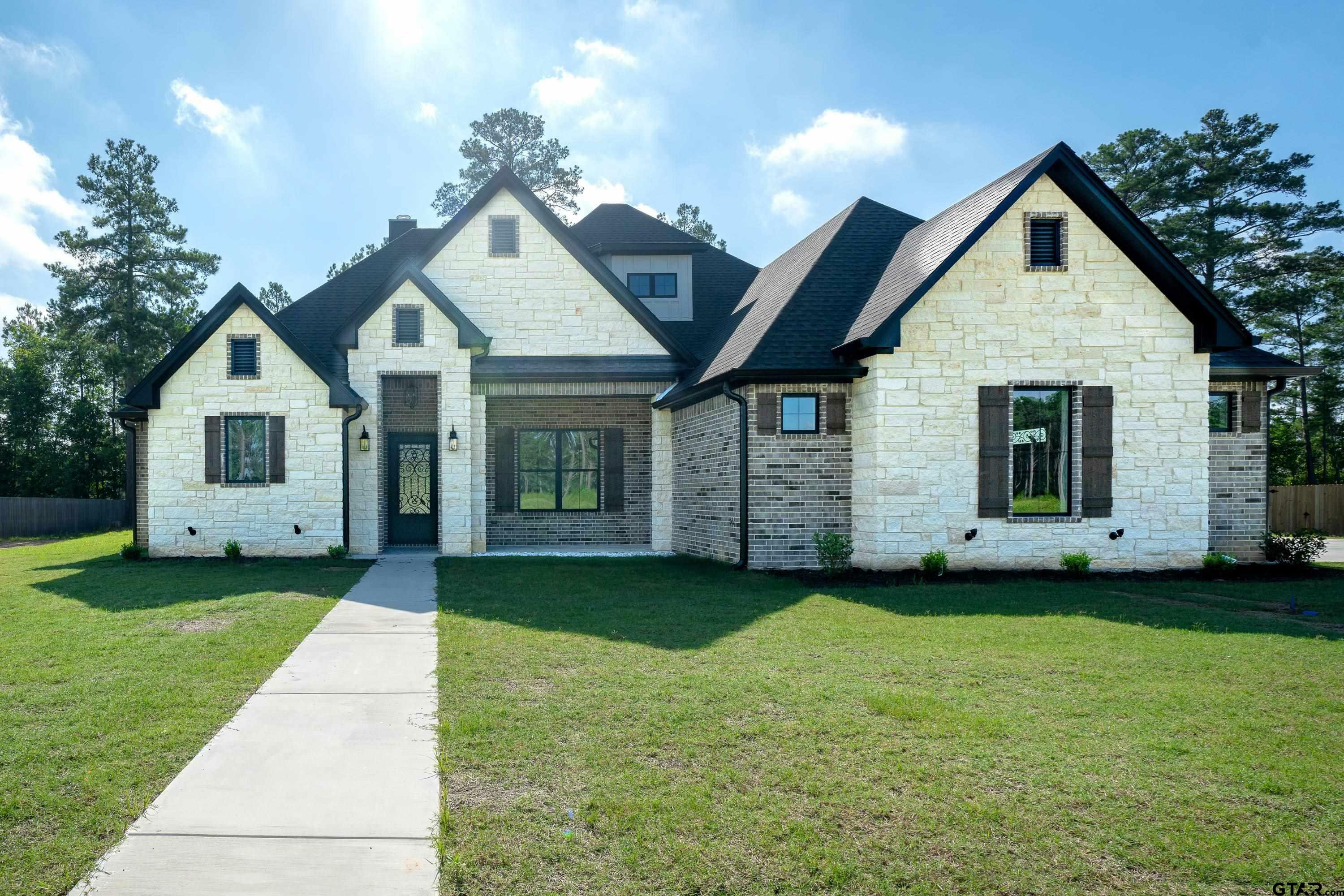 Property Photo:  185 Mallard Cove  TX 75602 