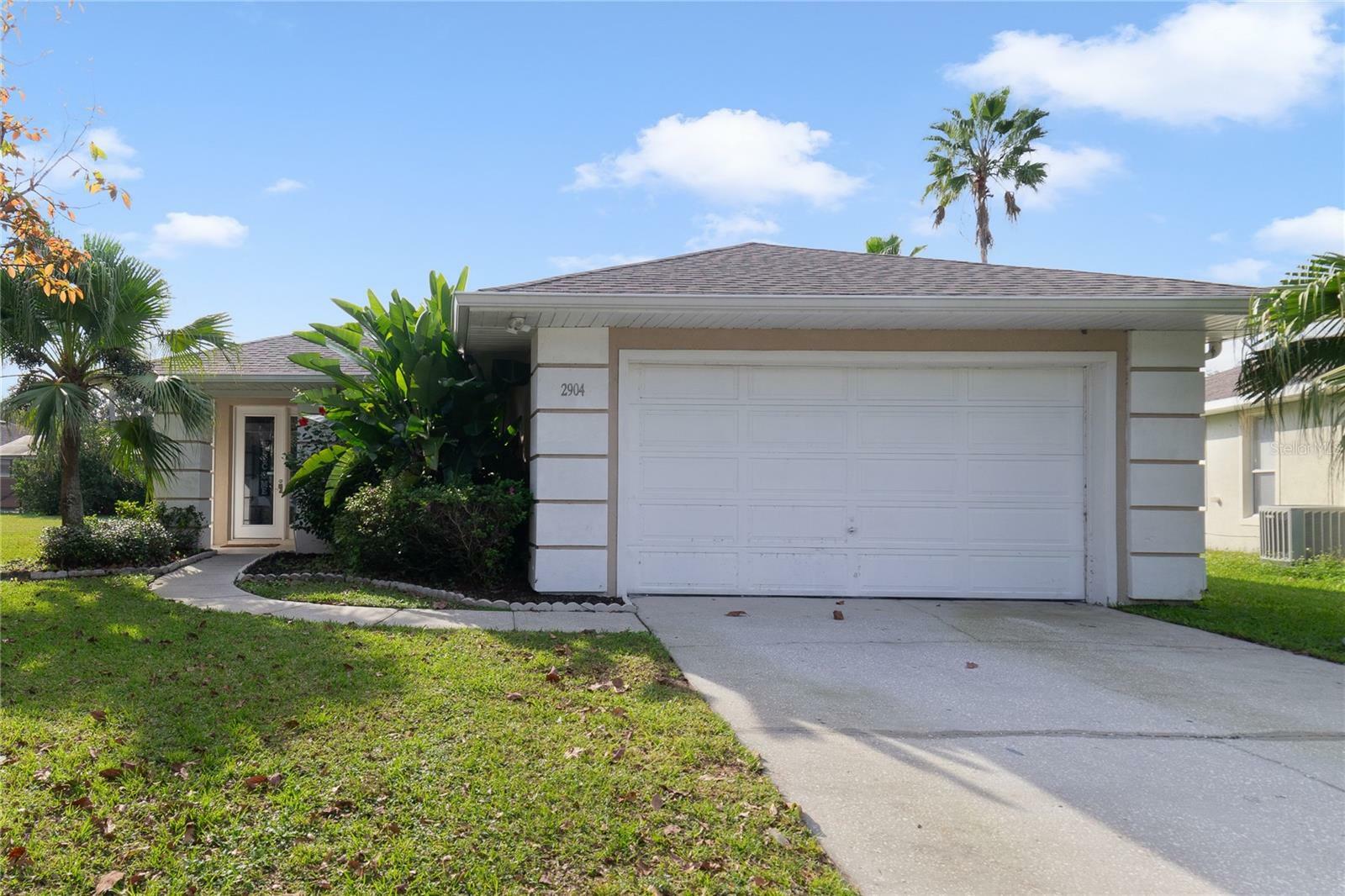 2904 Sunset Retreat Court  Kissimmee FL 34747 photo