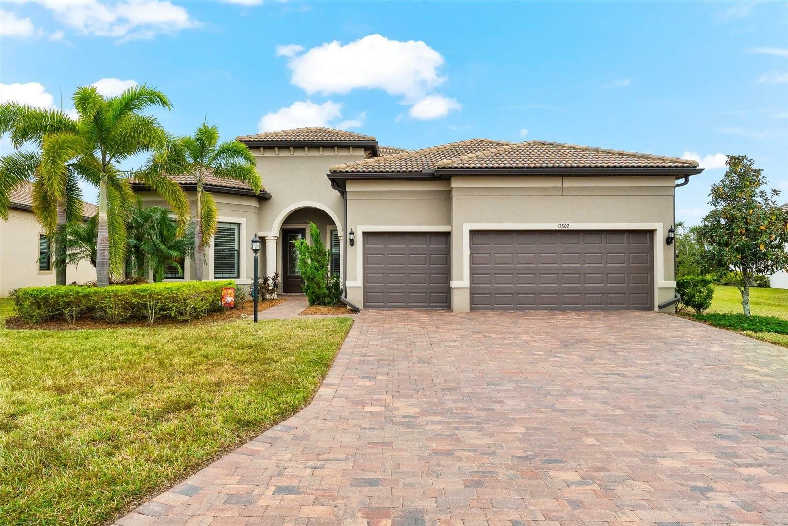 Property Photo: 17802 Eastbrook Terrace FL 34202