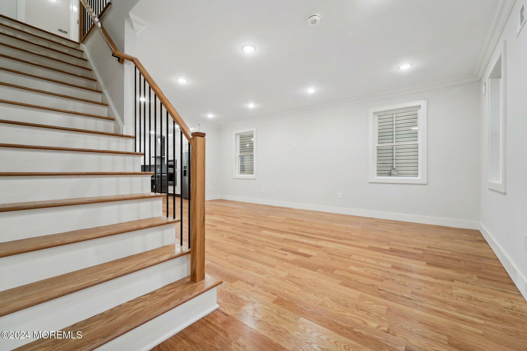 Property Photo:  154 Mount Pleasant Avenue  NJ 07057 