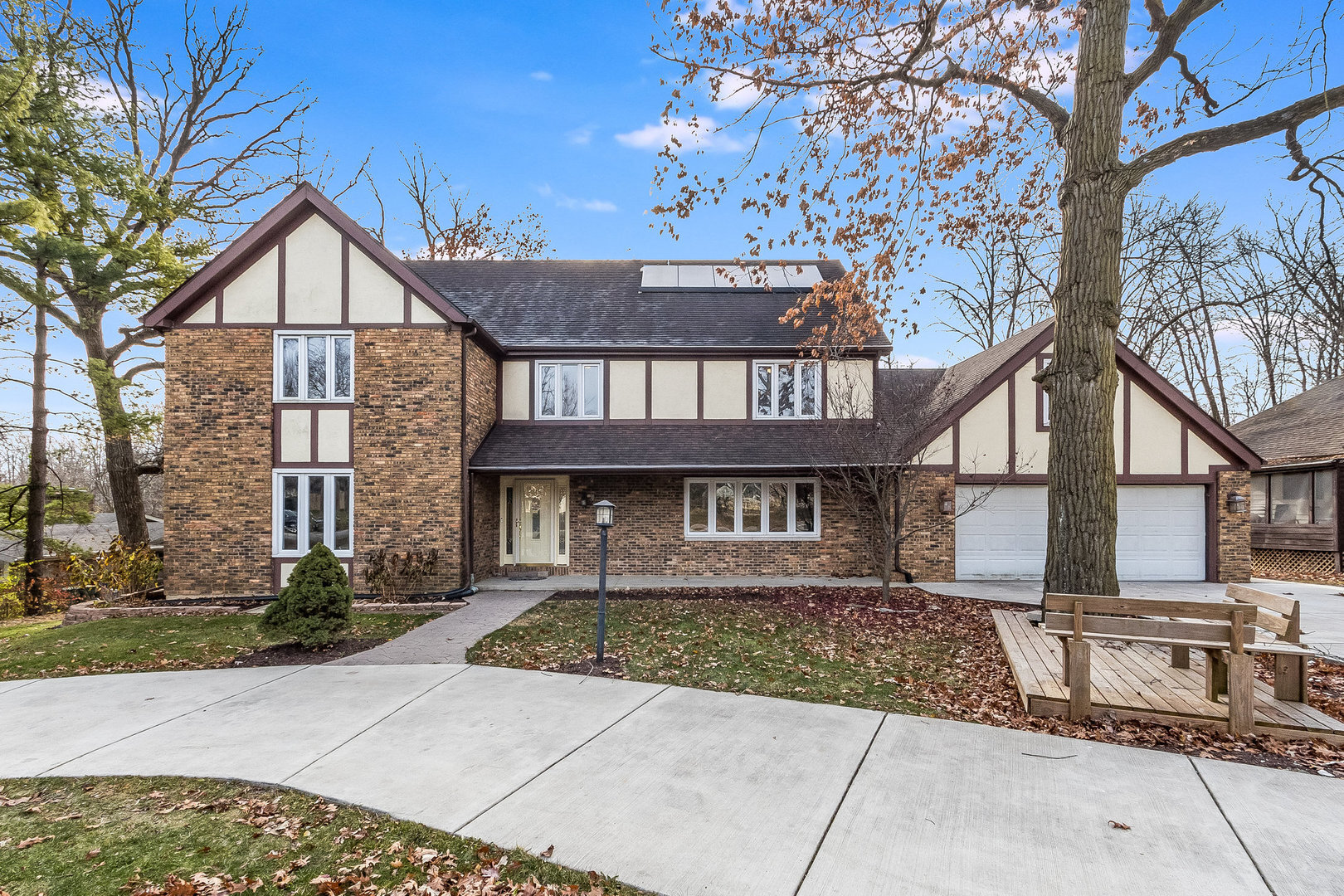 Property Photo: 205 Oak Drive IL 60404