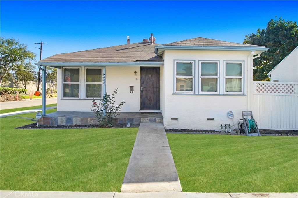 Property Photo:  5400 W 117th  CA 90304 