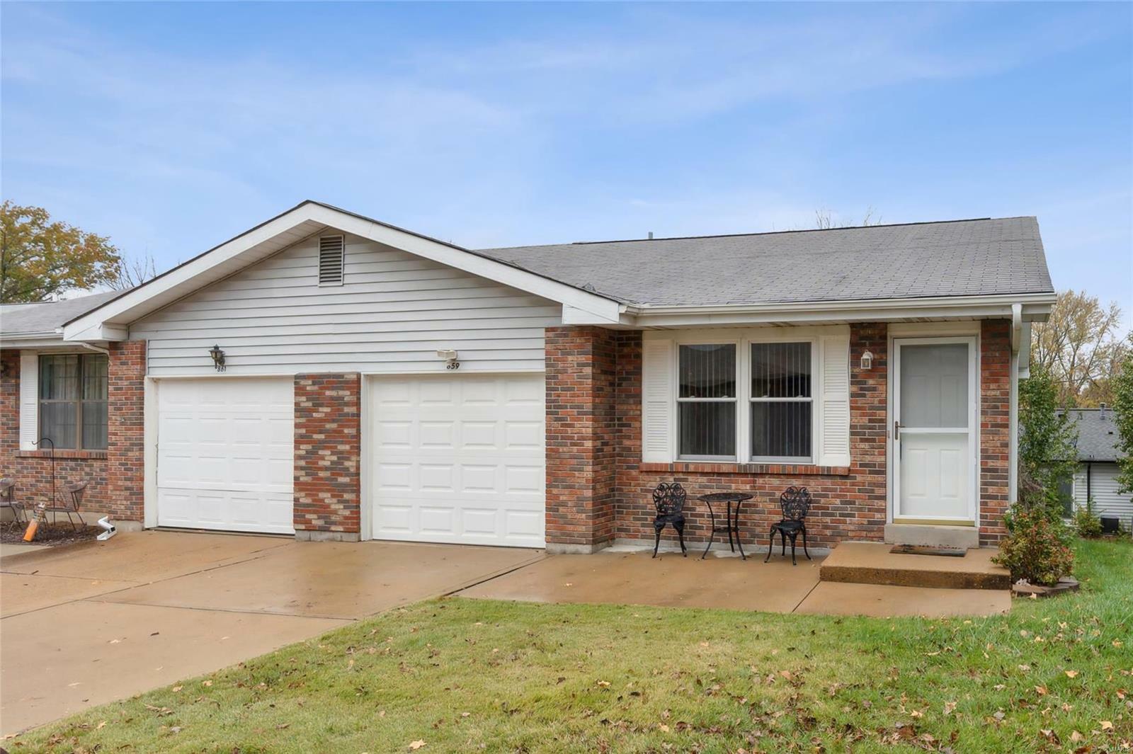 Property Photo:  859 Woodridge Drive  MO 63010 