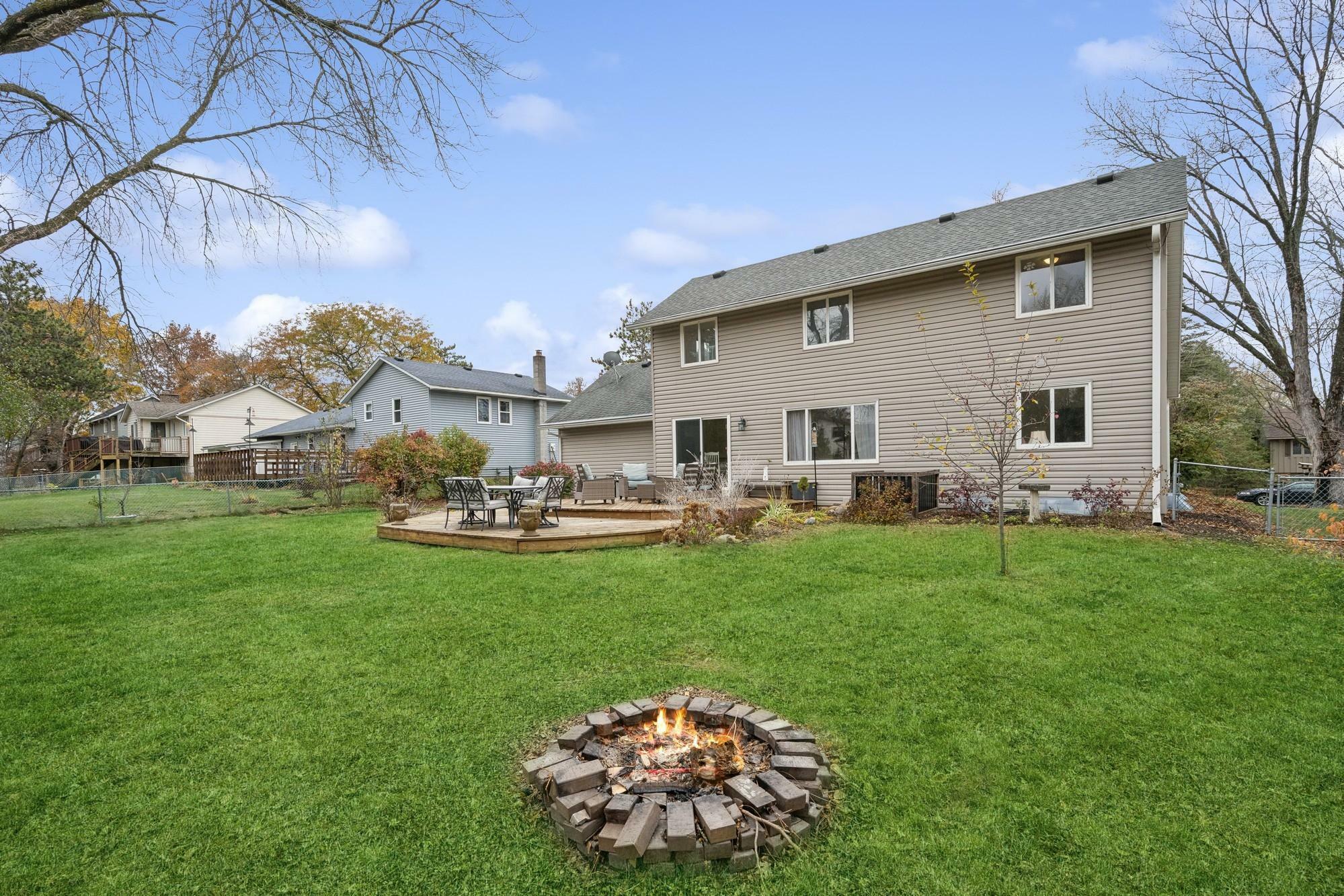 Property Photo:  607 Northland Avenue  MN 55082 