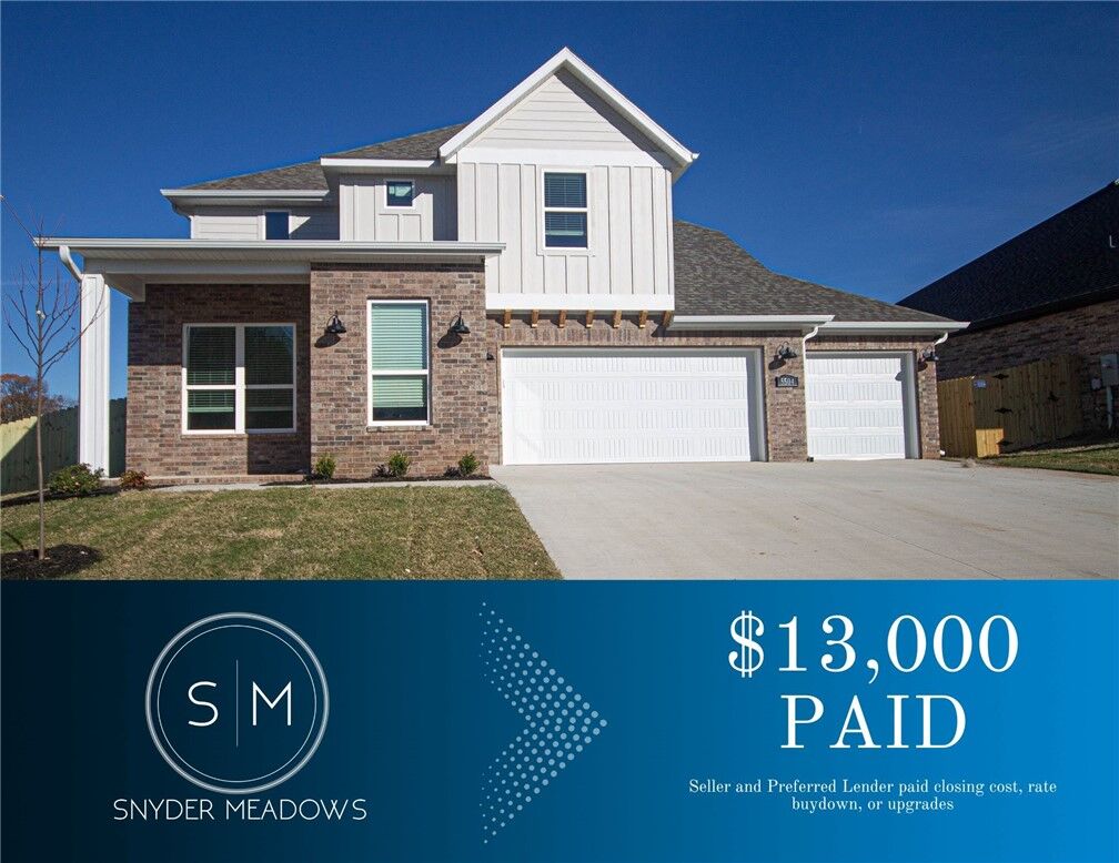 Property Photo:  5504 SW Nandina Lane  AR 72713 
