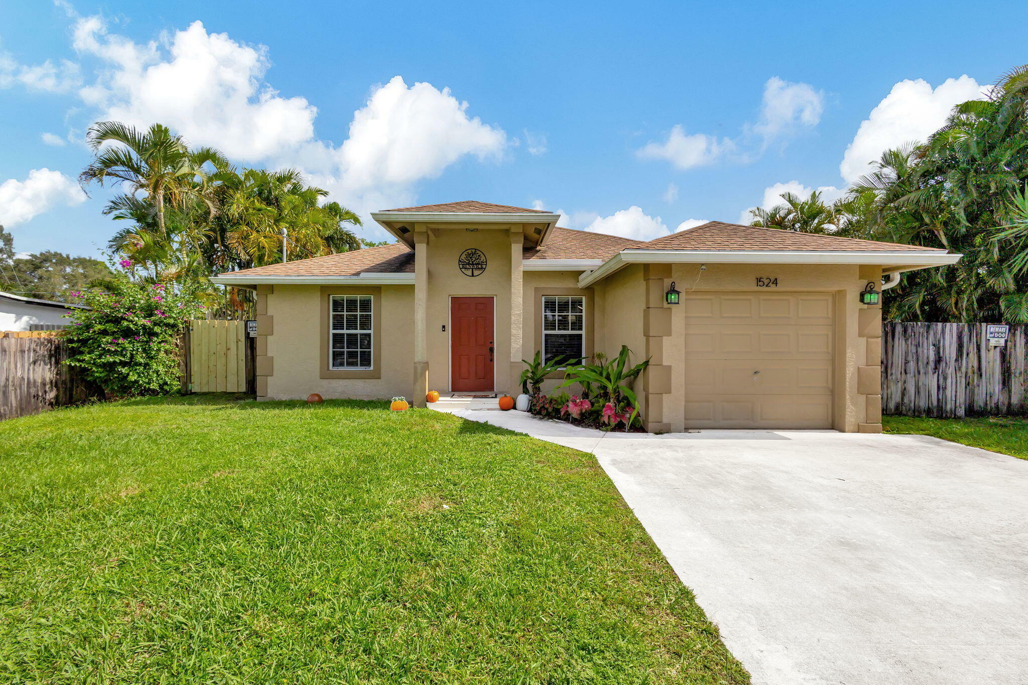 1524 Citation Drive  West Palm Beach FL 33413 photo