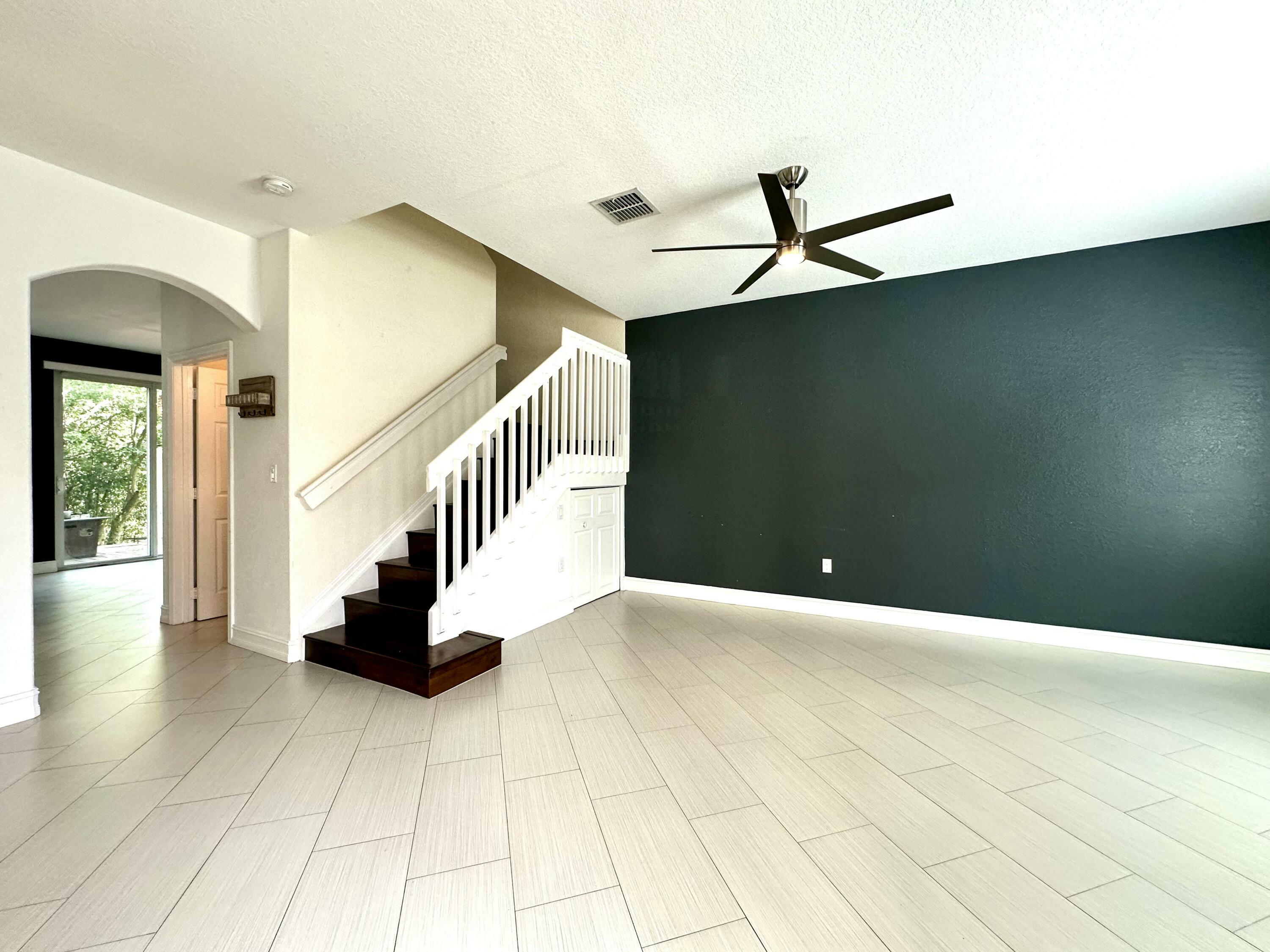 Property Photo:  122 Monterey Bay Drive  FL 33426 