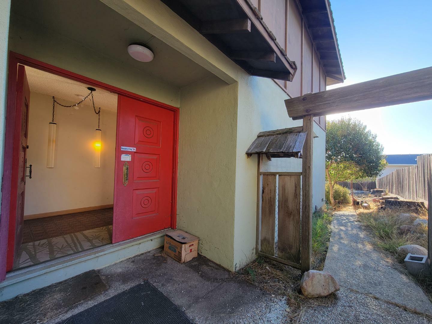 Property Photo:  2633 Sequoia Way  CA 94002 