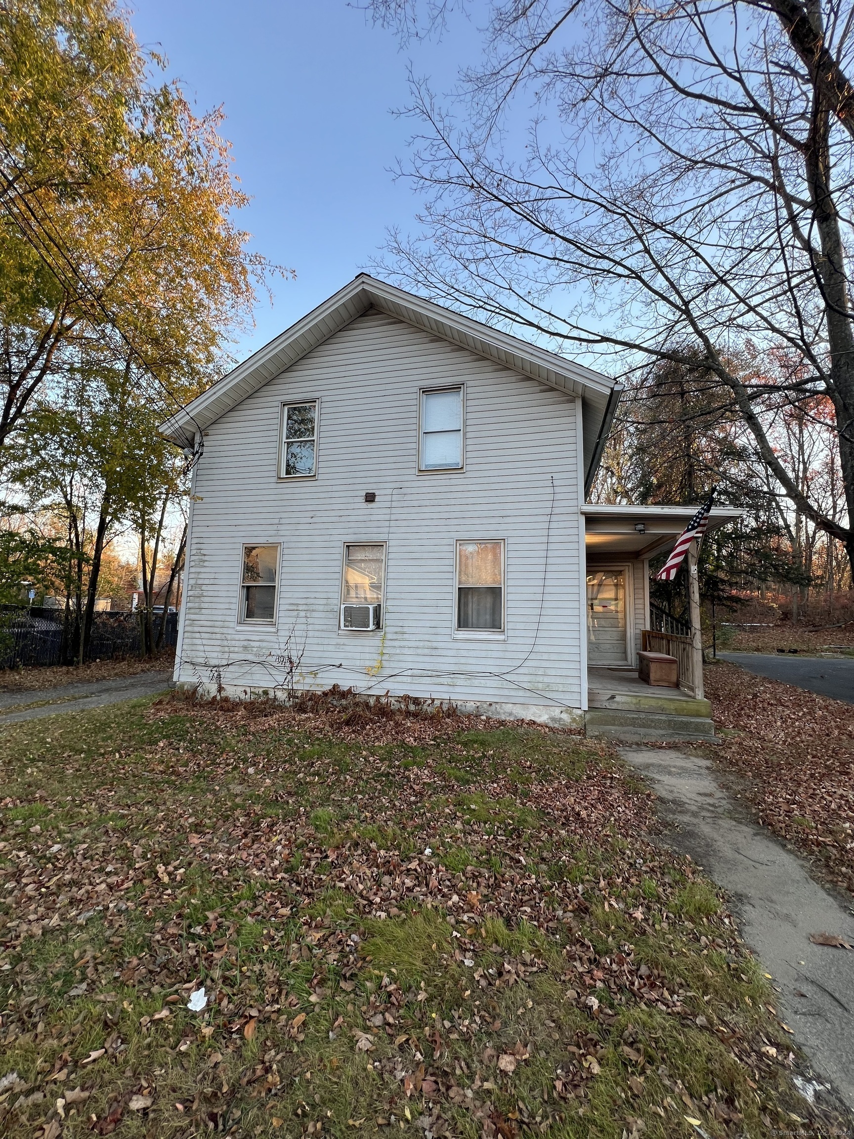 Property Photo:  162 East Main Street  CT 06010 