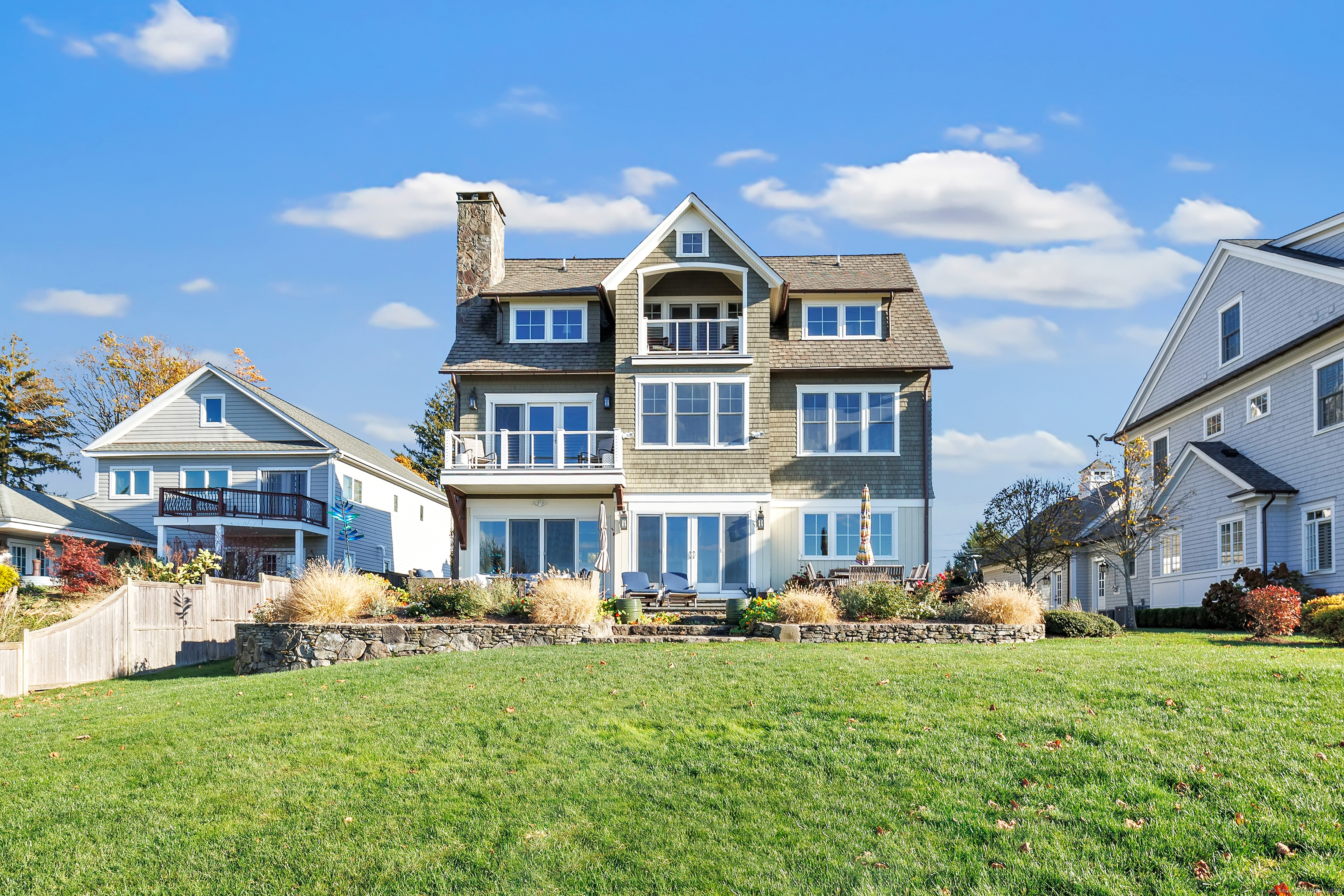 Property Photo: 86 Old Field Lane CT 06460