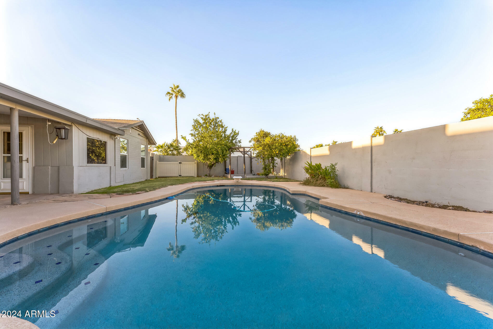 Property Photo:  2221 E Frye Road  AZ 85225 