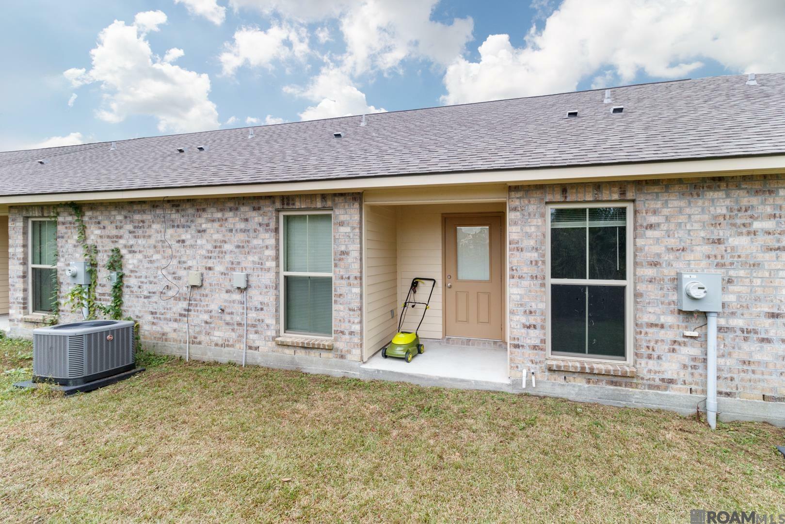 Property Photo:  8818 Pecan Tree Dr  LA 70810 