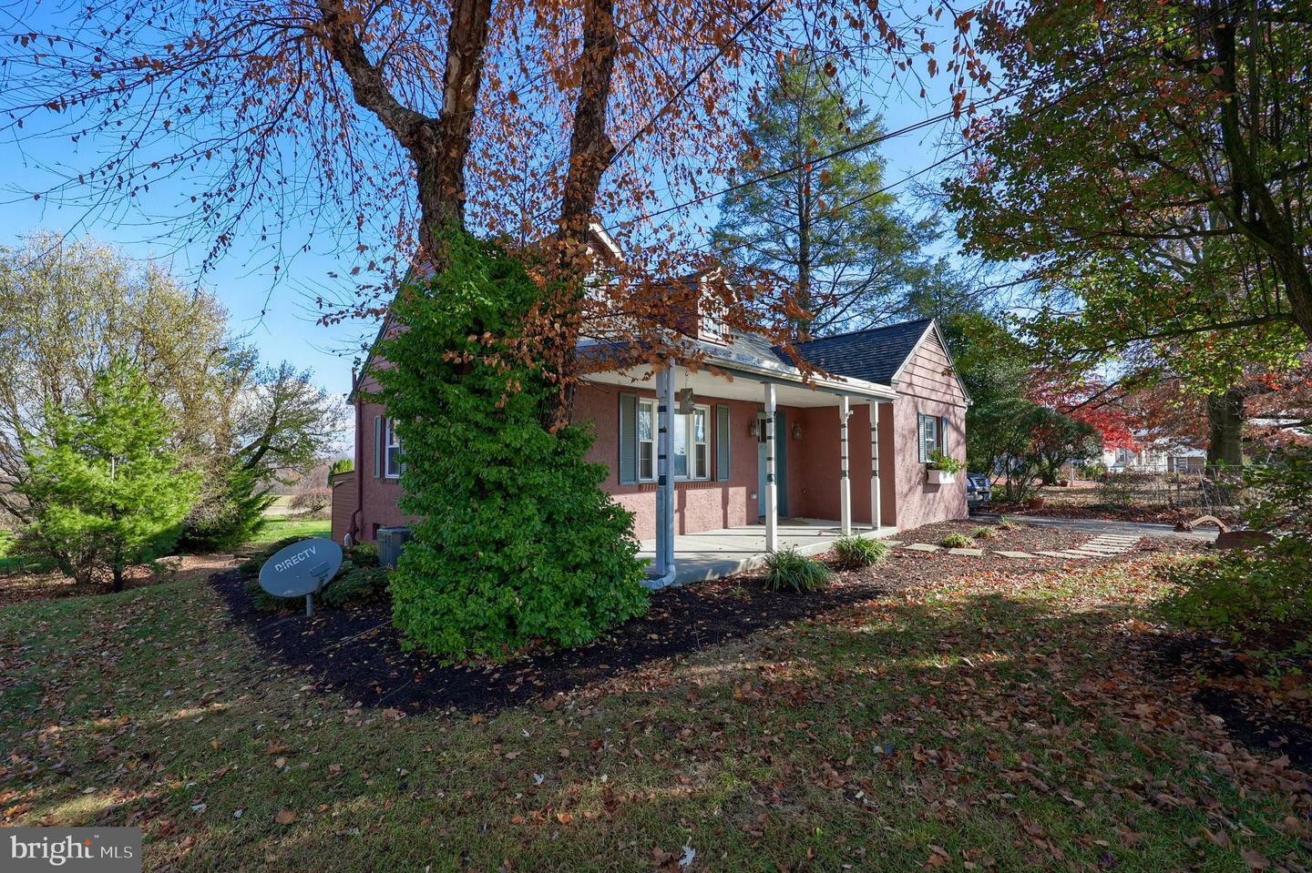 Property Photo:  351 E Lexington Road  PA 17543 