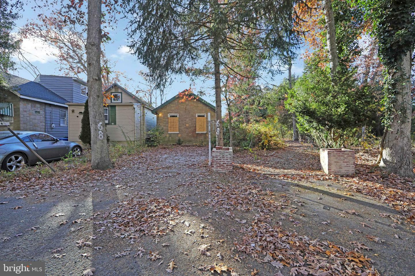 Property Photo:  68 Albertson Avenue  NJ 08021 