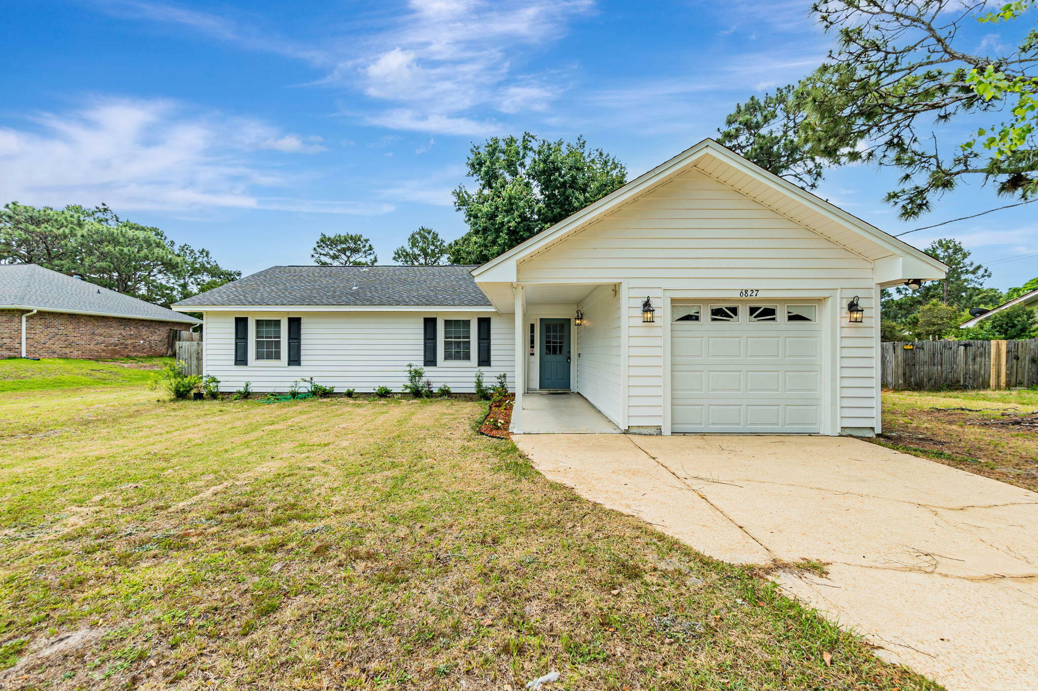 Property Photo: 6827 Liberty Street FL 32566