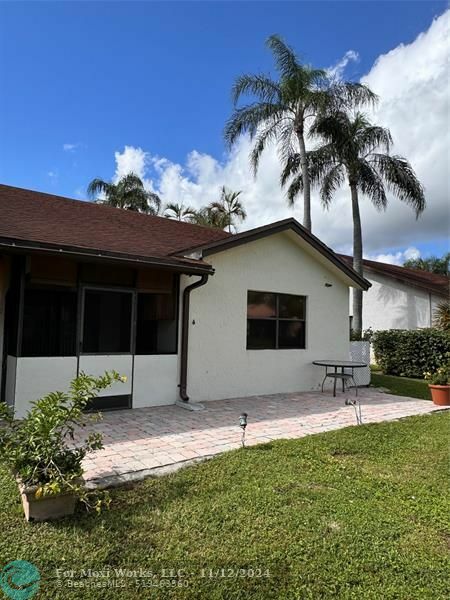 Property Photo:  23128 Barwood Park Ln  FL 33433 