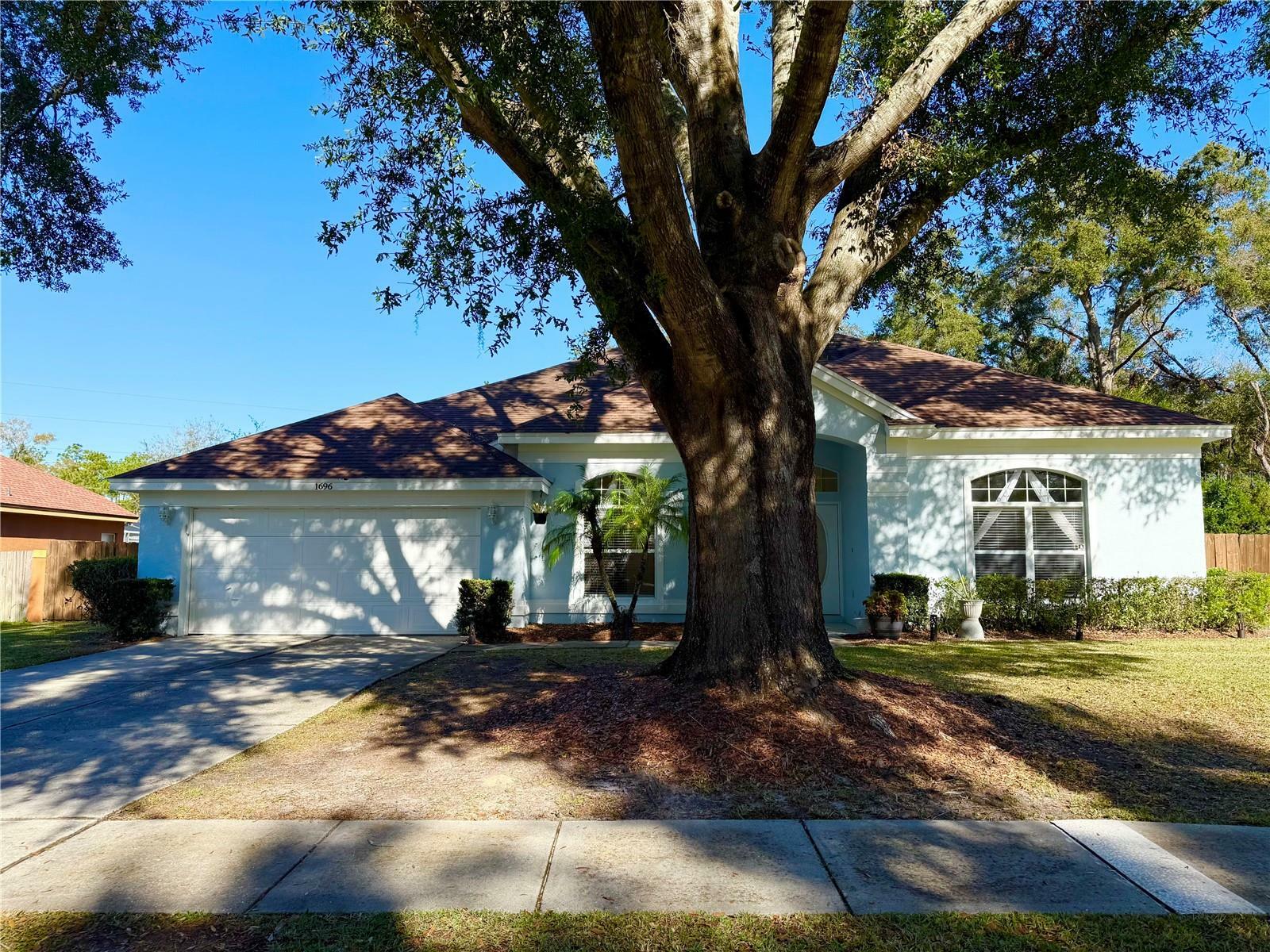 Property Photo:  1696 Sweetwater West Circle  FL 32712 