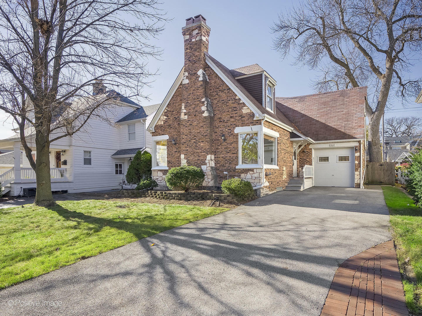 Property Photo:  4604 Johnson Avenue  IL 60558 